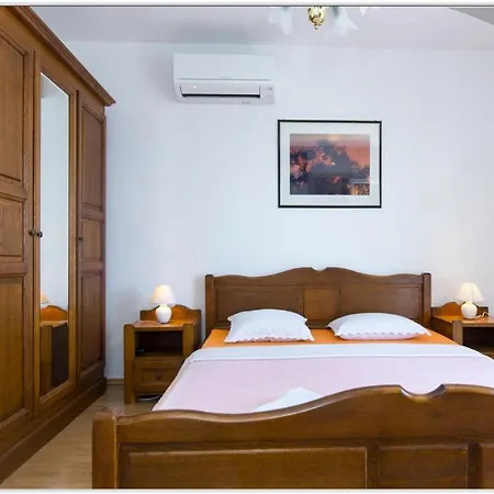 Apartment Beach Villa Baska