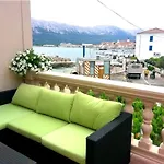 Beach Villa Baska Apartment