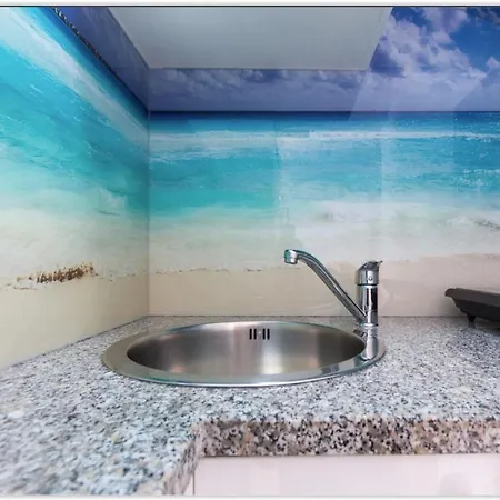 アパート Beach Villa Baska バスカ