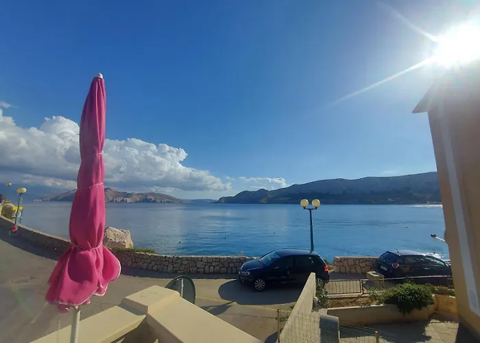 Beach Villa Baska * باشْكا