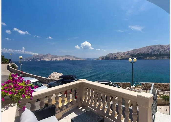 Beach Villa Baska شقة باشْكا
